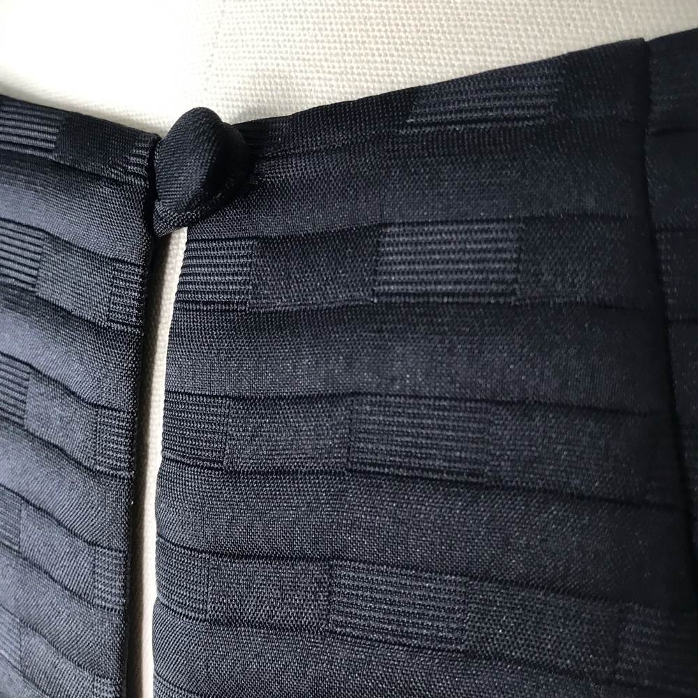 🧡 BCBG Paris Little Black Dress 🧡 - Picture 5 of 7